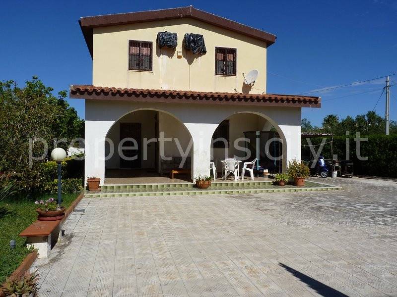 casa indipendente in vendita a Siracusa in zona Isola / Plemmirio