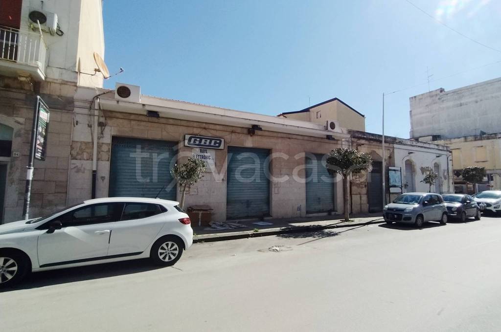 negozio in vendita a Siracusa in zona Centro Città