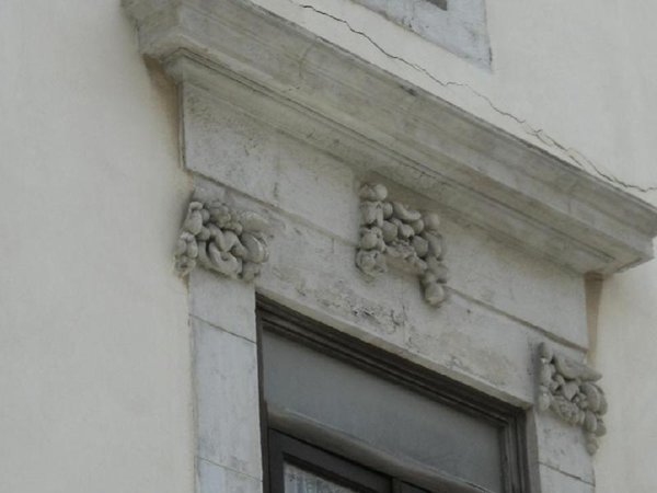 intera palazzina in vendita a Siracusa in zona Isola Ortigia