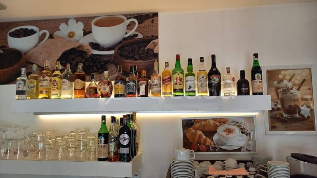 negozio in vendita a Siracusa in zona Isola Ortigia