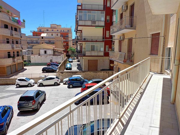 appartamento in vendita a Siracusa in zona Grottasanta