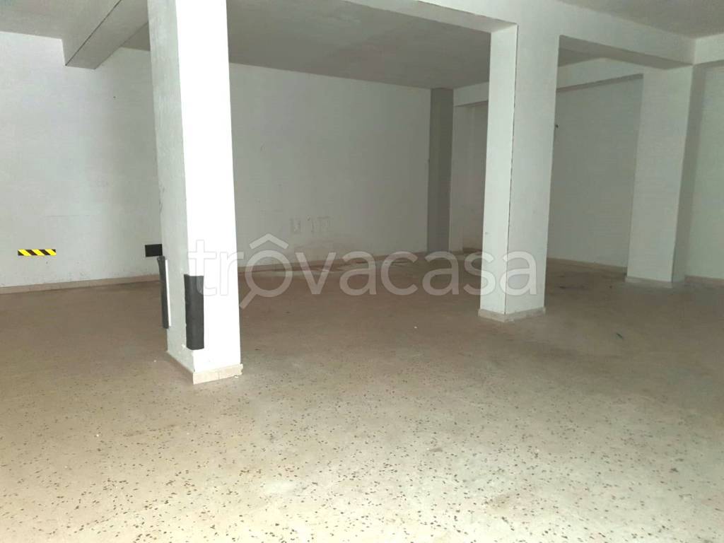 locale di sgombero in vendita a Siracusa in zona Scala Greca