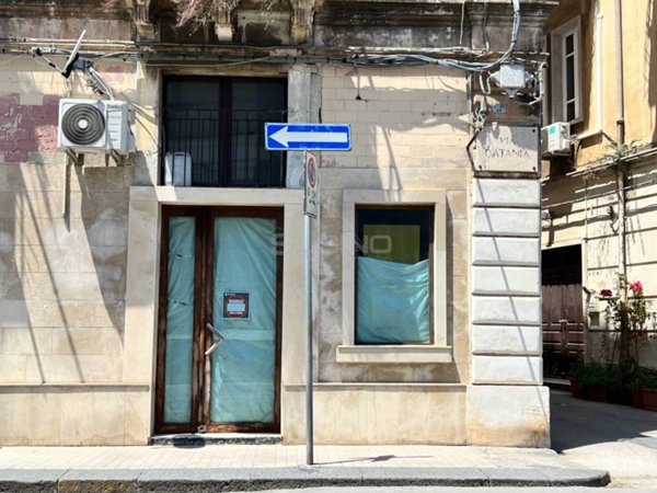 locale commerciale in vendita a Siracusa