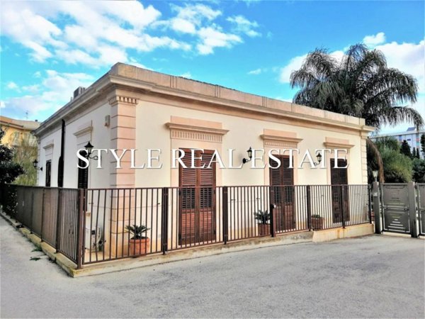 casa indipendente in vendita a Siracusa in zona Scala Greca