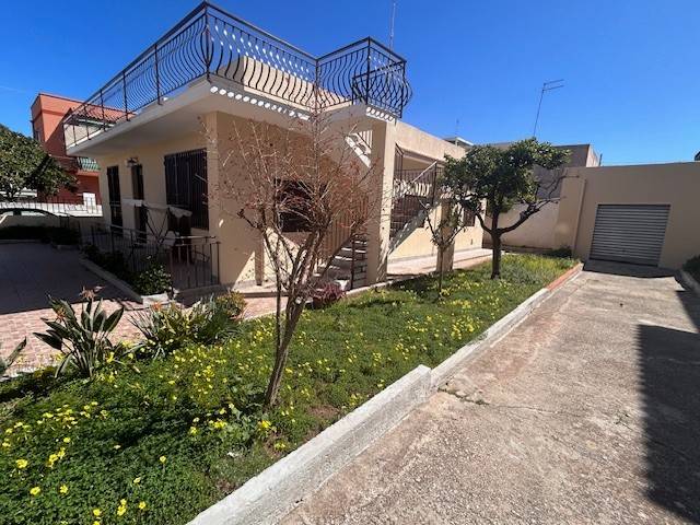 casa indipendente in vendita a Siracusa in zona Grottasanta