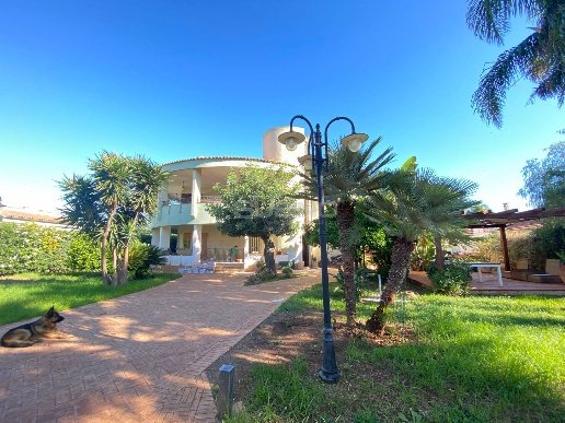 casa indipendente in vendita a Siracusa in zona Isola / Plemmirio