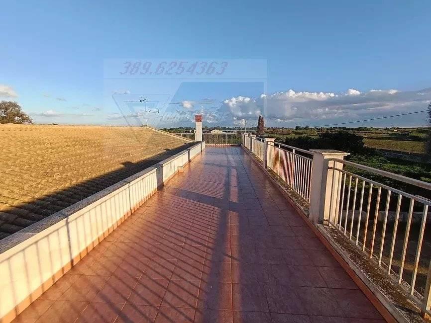 casa indipendente in vendita a Siracusa in zona Borgata
