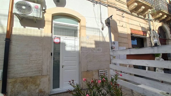 appartamento in vendita a Siracusa in zona Centro Città
