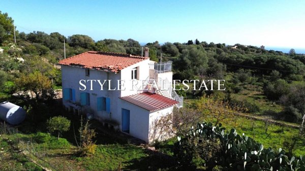casa indipendente in vendita a Siracusa in zona Cassibile