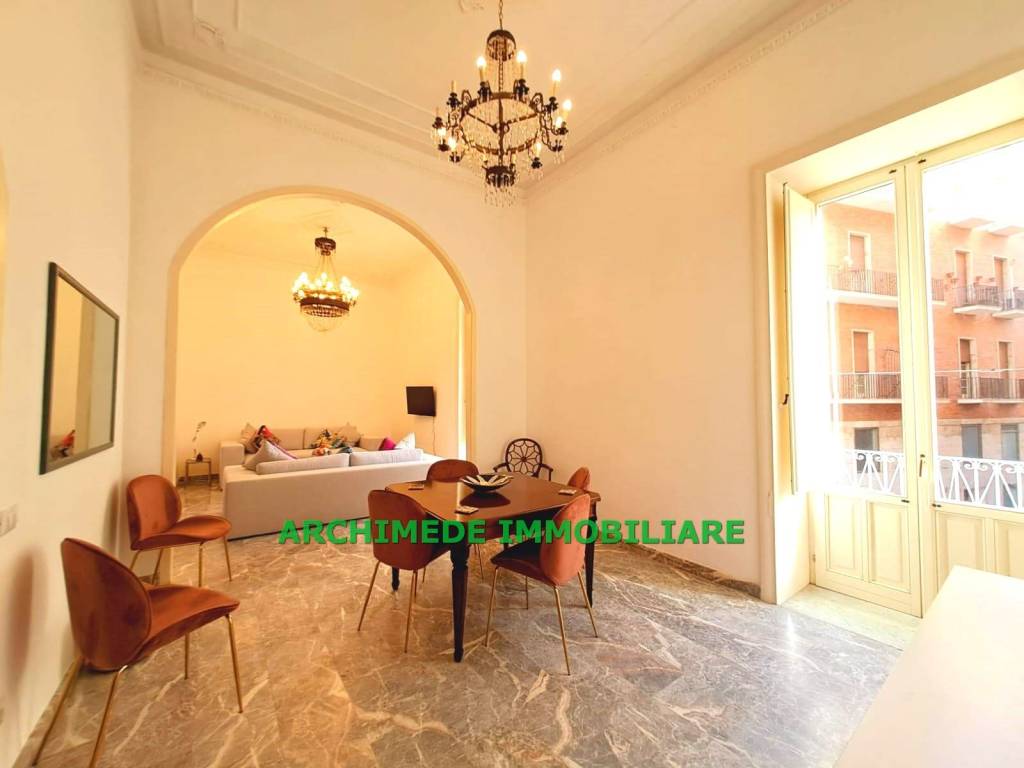 appartamento in vendita a Siracusa in zona Isola Ortigia