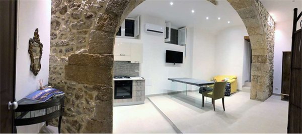 appartamento in vendita a Siracusa in zona Isola Ortigia
