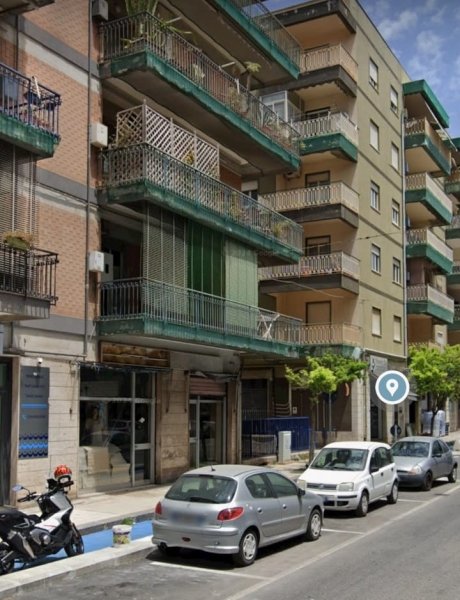 locale commerciale in vendita a Siracusa