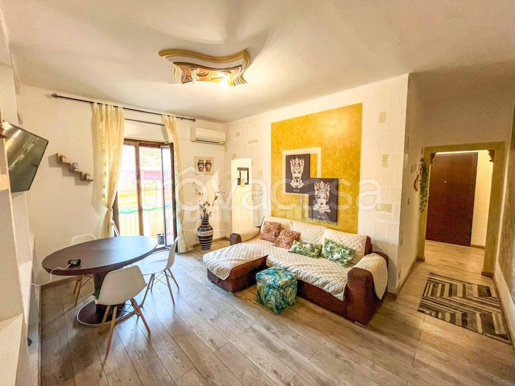 appartamento in vendita a Siracusa in zona Borgata
