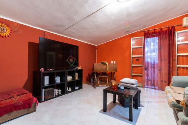 appartamento in vendita a Siracusa in zona Isola / Plemmirio