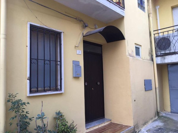 casa indipendente in vendita a Siracusa in zona Belvedere
