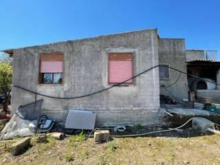 casa indipendente in vendita a Siracusa in zona Belvedere