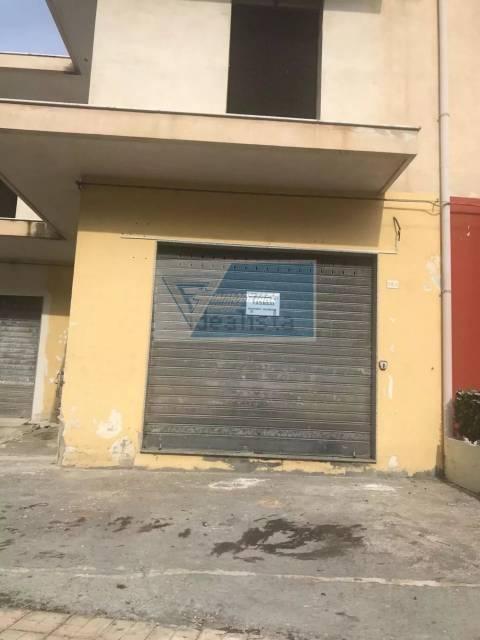 appartamento in vendita a Siracusa in zona Borgata