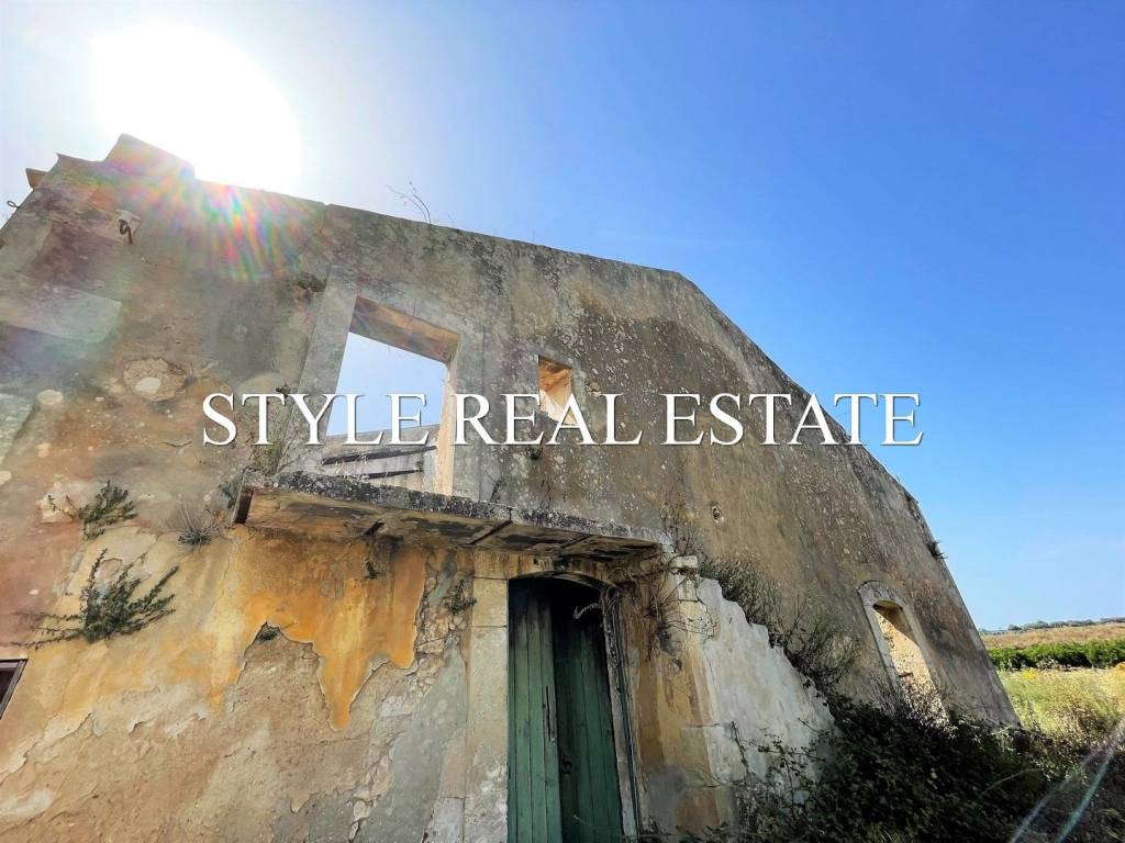 casa indipendente in vendita a Siracusa in zona Cassibile