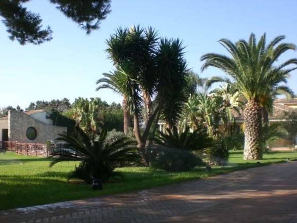 casa indipendente in vendita a Siracusa in zona Targia