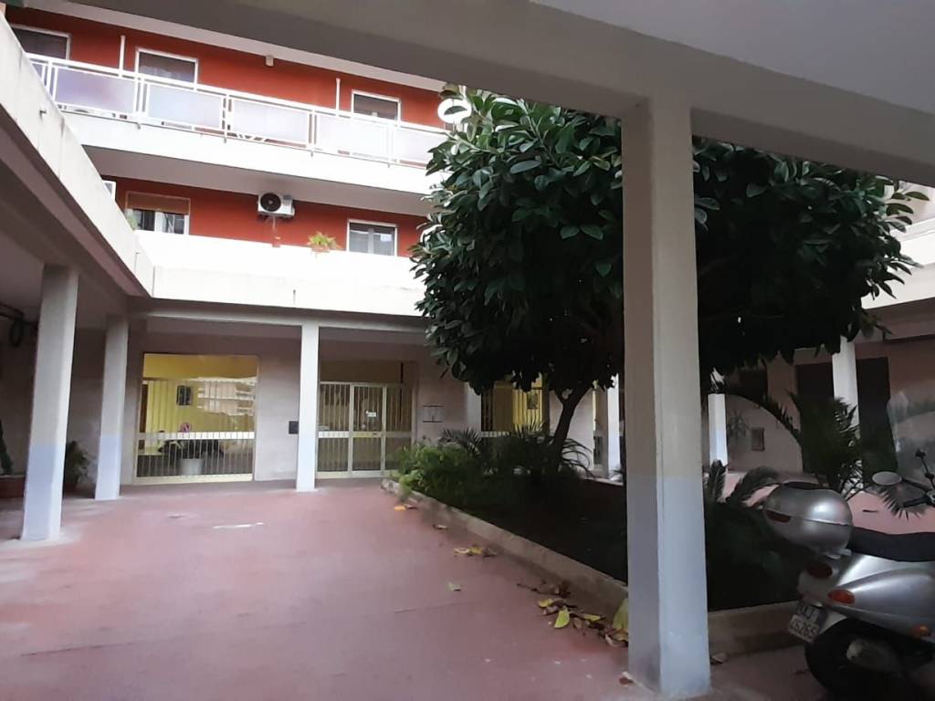 appartamento in vendita a Siracusa in zona Centro Città