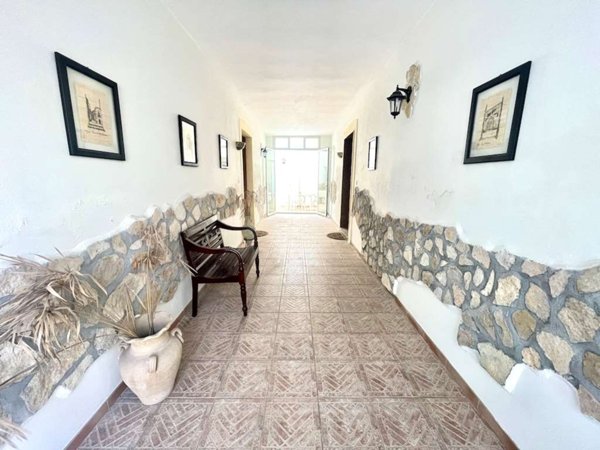 appartamento in vendita a Siracusa in zona Borgata