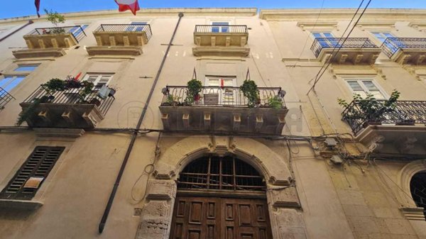 appartamento in vendita a Siracusa in zona Centro Città