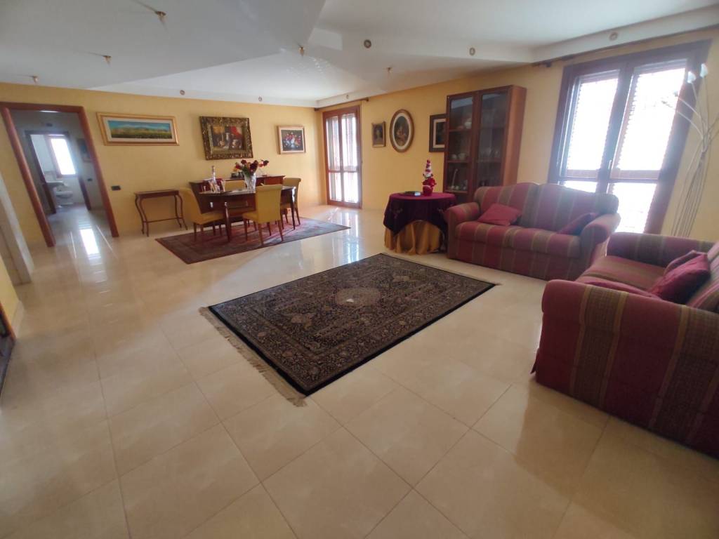 appartamento in vendita a Siracusa in zona Scala Greca