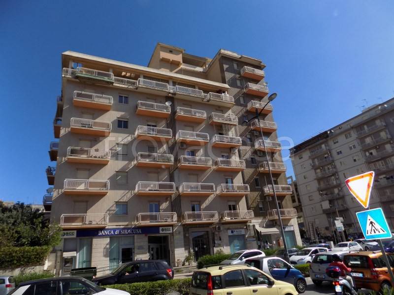negozio in vendita a Siracusa