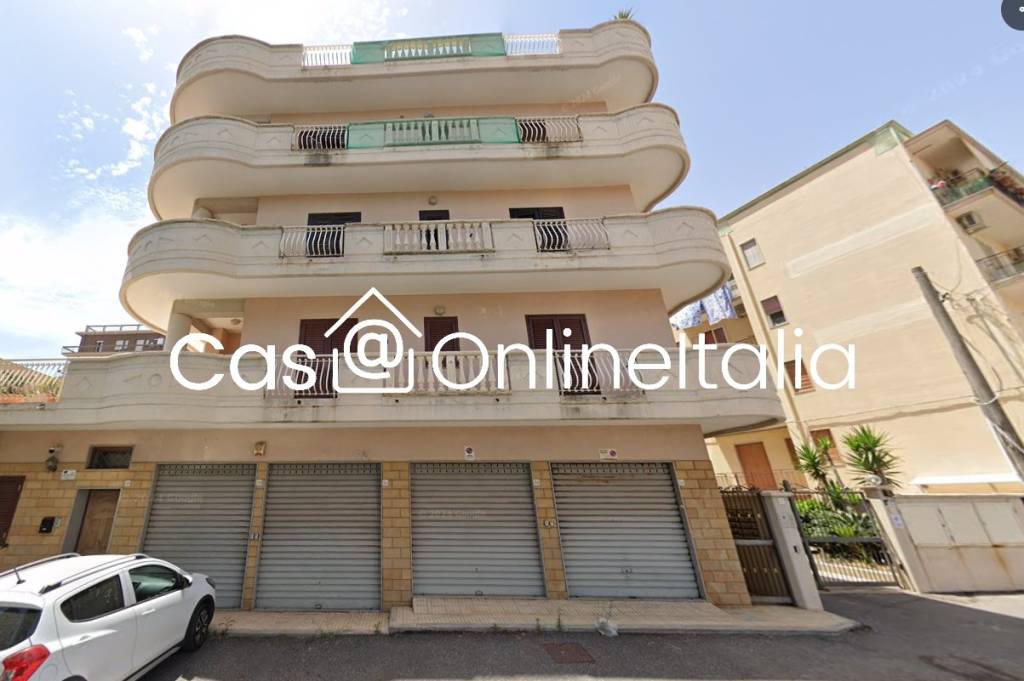 appartamento in vendita a Siracusa in zona Grottasanta