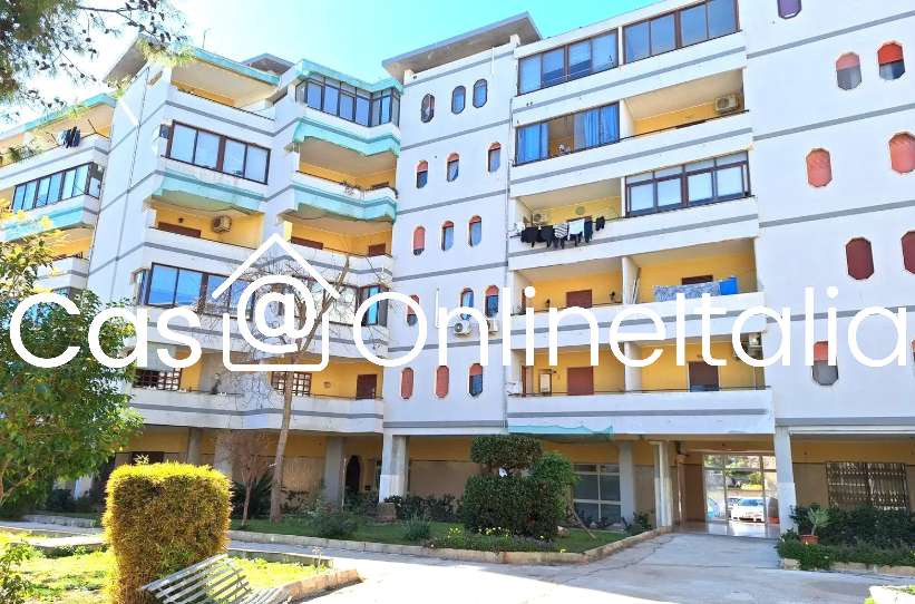 appartamento in vendita a Siracusa in zona Scala Greca