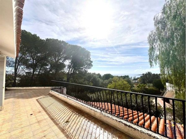 casa indipendente in vendita a Siracusa in zona Fontane Bianche