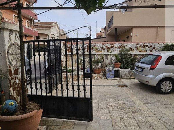 casa indipendente in vendita a Siracusa in zona Scala Greca