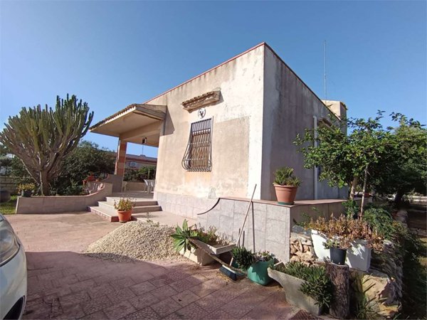 casa indipendente in vendita a Siracusa in zona Isola / Plemmirio