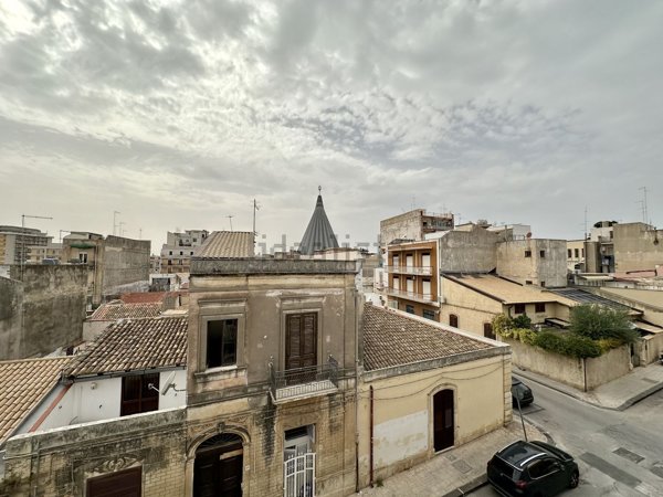 appartamento in vendita a Siracusa in zona Borgata