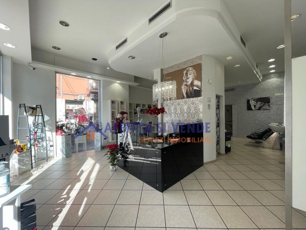 negozio in vendita a Siracusa