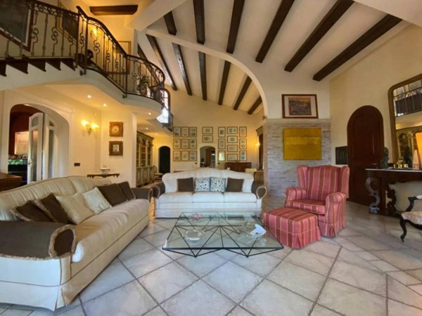 villa in vendita a Siracusa in zona Belvedere