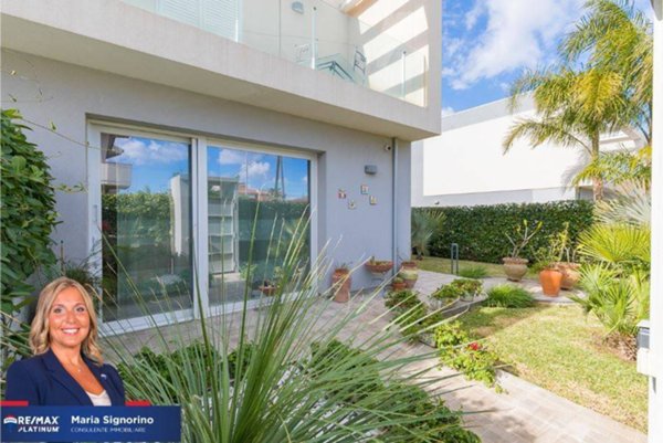 casa indipendente in vendita a Siracusa in zona Scala Greca