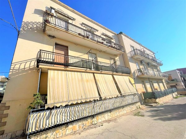 appartamento in vendita a Siracusa in zona Grottasanta