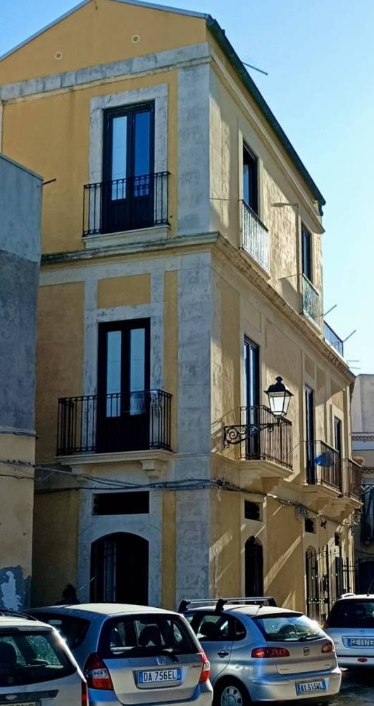 appartamento in vendita a Siracusa in zona Isola Ortigia