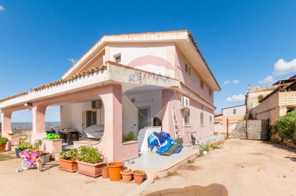 appartamento in vendita a Siracusa in zona Belvedere