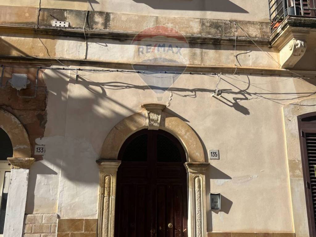 appartamento in vendita a Siracusa in zona Borgata
