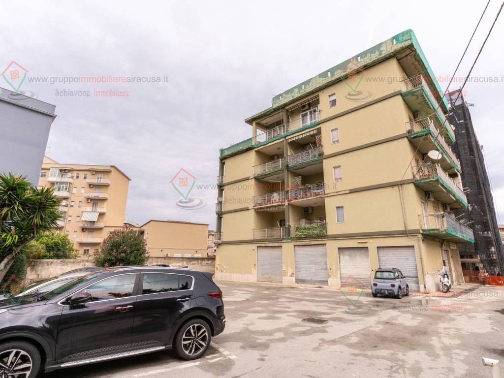 appartamento in vendita a Siracusa in zona Grottasanta