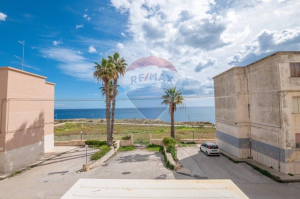 appartamento in vendita a Siracusa in zona Grottasanta