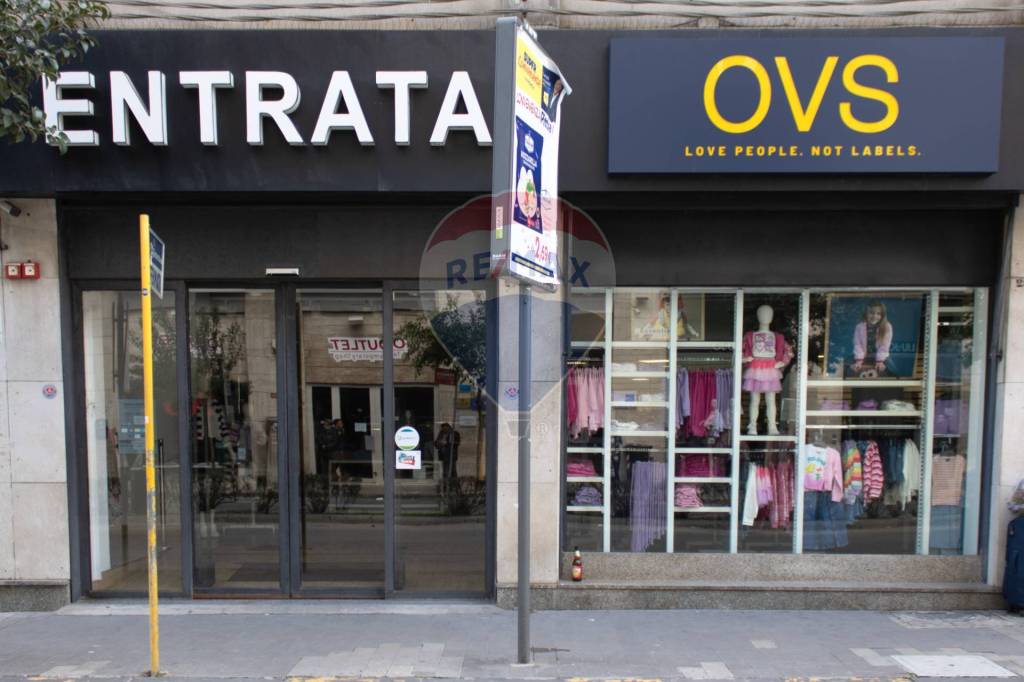 negozio in vendita a Siracusa in zona Centro Città