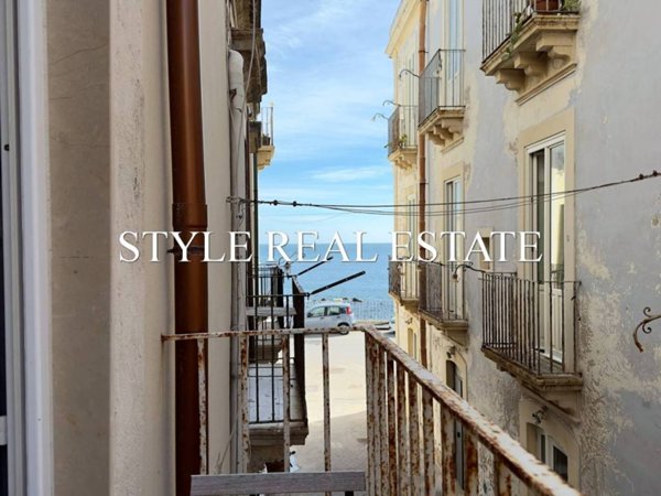 appartamento in vendita a Siracusa in zona Isola Ortigia