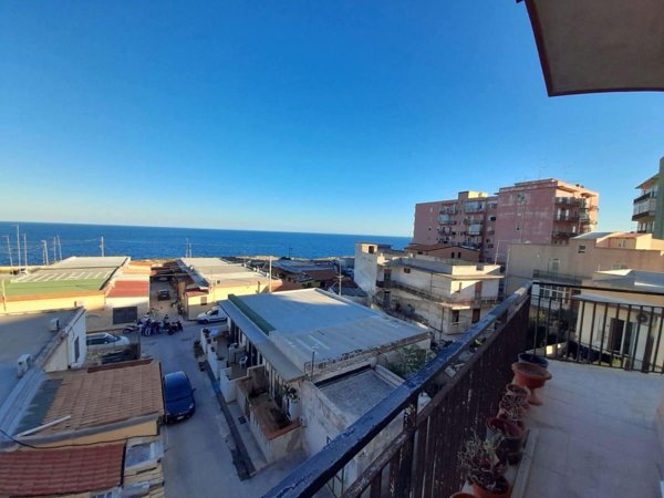 appartamento in vendita a Siracusa in zona Grottasanta