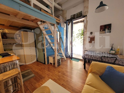 casa semindipendente in vendita a Siracusa in zona Borgata
