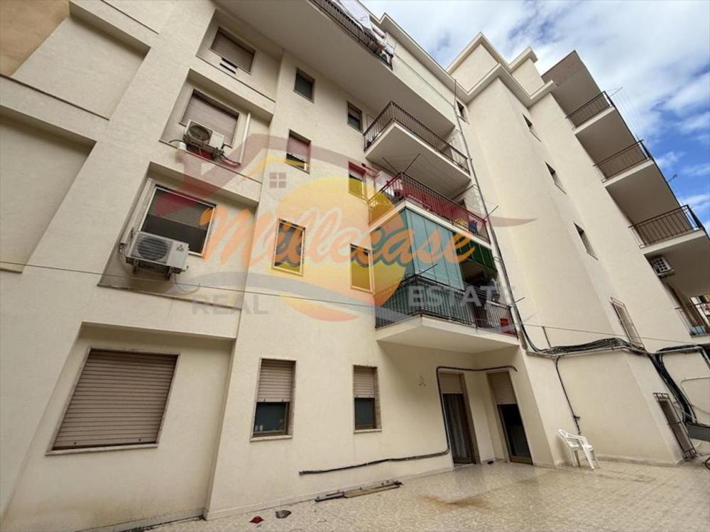 appartamento in vendita a Siracusa in zona Centro Città