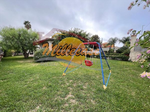 casa indipendente in vendita a Siracusa in zona Isola / Plemmirio