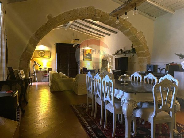 casa indipendente in vendita a Siracusa in zona Belvedere